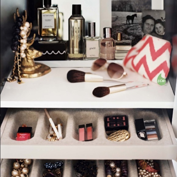 makeup_n_moreee